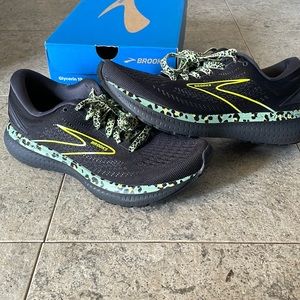 Womens Brooks Glycerin 19